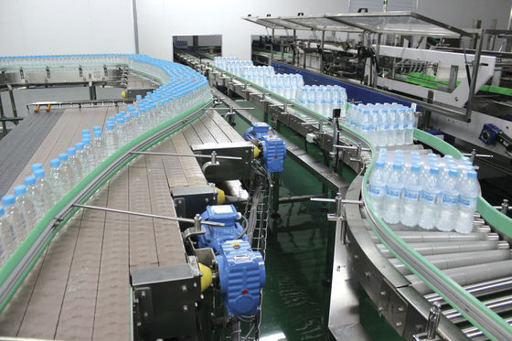 पानी की बोतल भरने की मशीन के लिए SS304 औद्योगिक कन्वेयर सिस्टम
